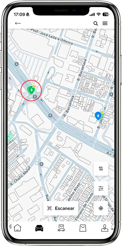 Mapa de recarga com um pino de estação marcado com o selo de cupom